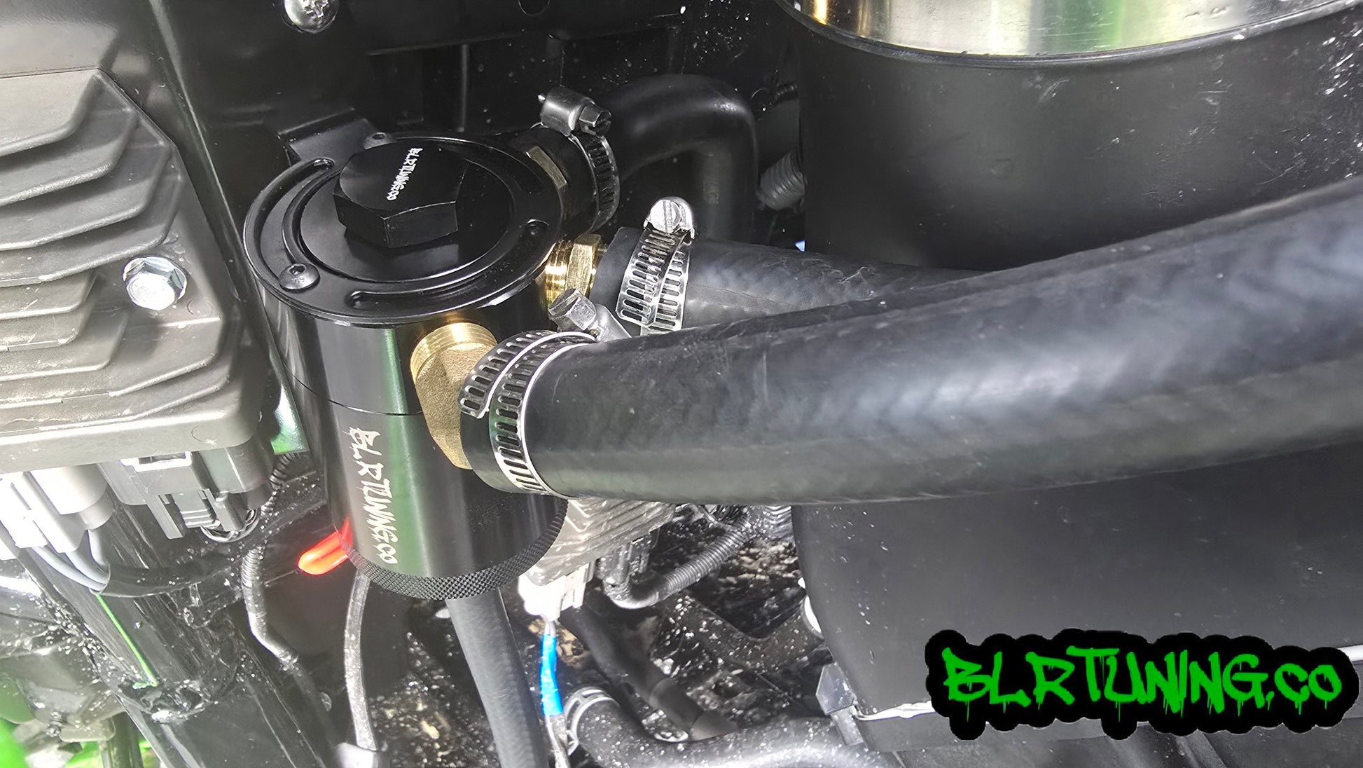 KAWASAKI TERYX H2 AIR OIL SEPARATOR 3 PORT CATCH CAN - Howling Moto