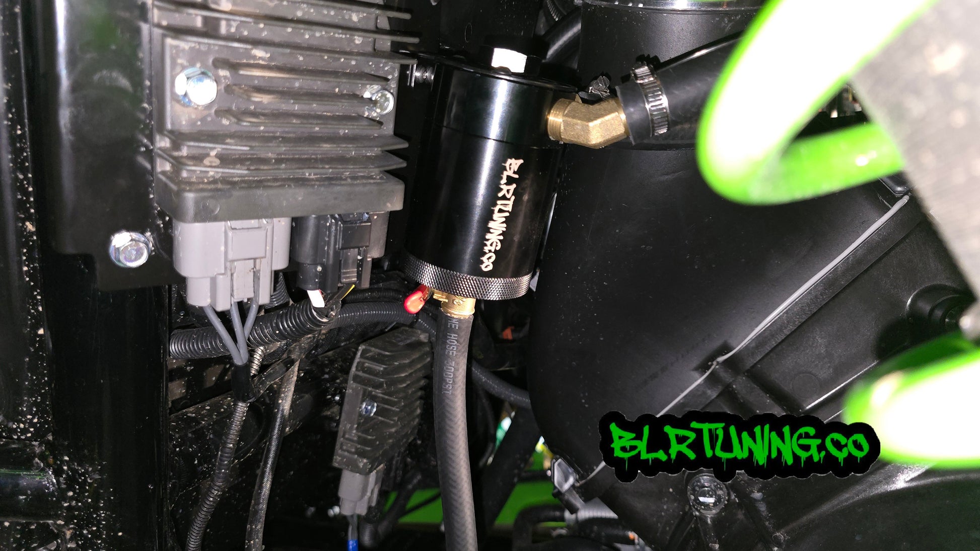 KAWASAKI TERYX H2 AIR OIL SEPARATOR 3 PORT CATCH CAN - Howling Moto