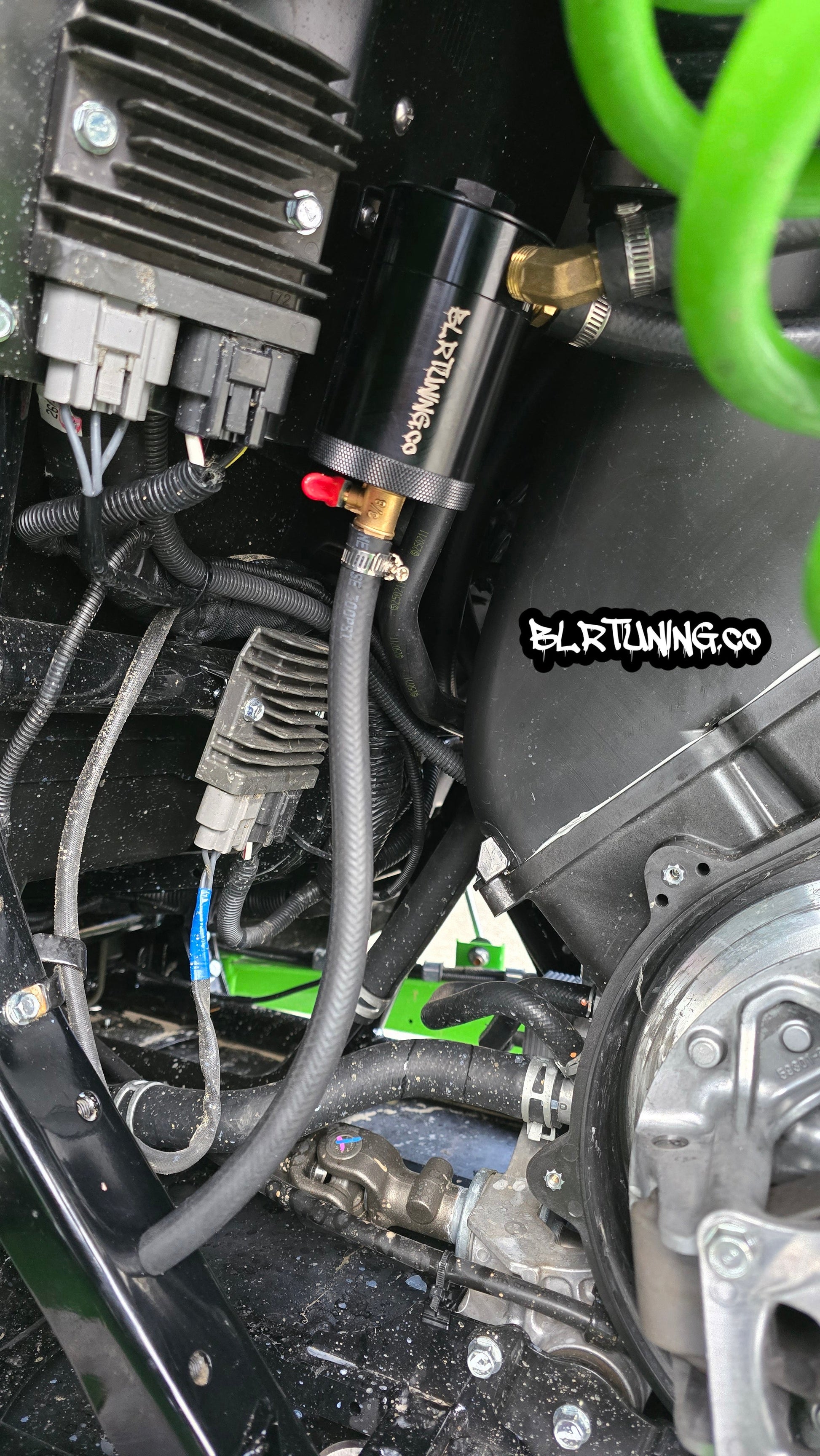 KAWASAKI TERYX H2 AIR OIL SEPARATOR 3 PORT CATCH CAN - Howling Moto