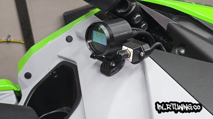 RAZORBACK GAUGE POD AND DYNOJET THROTTLE COMMANDER MOUNT KIT BY BLR TUNING - Howling Moto
