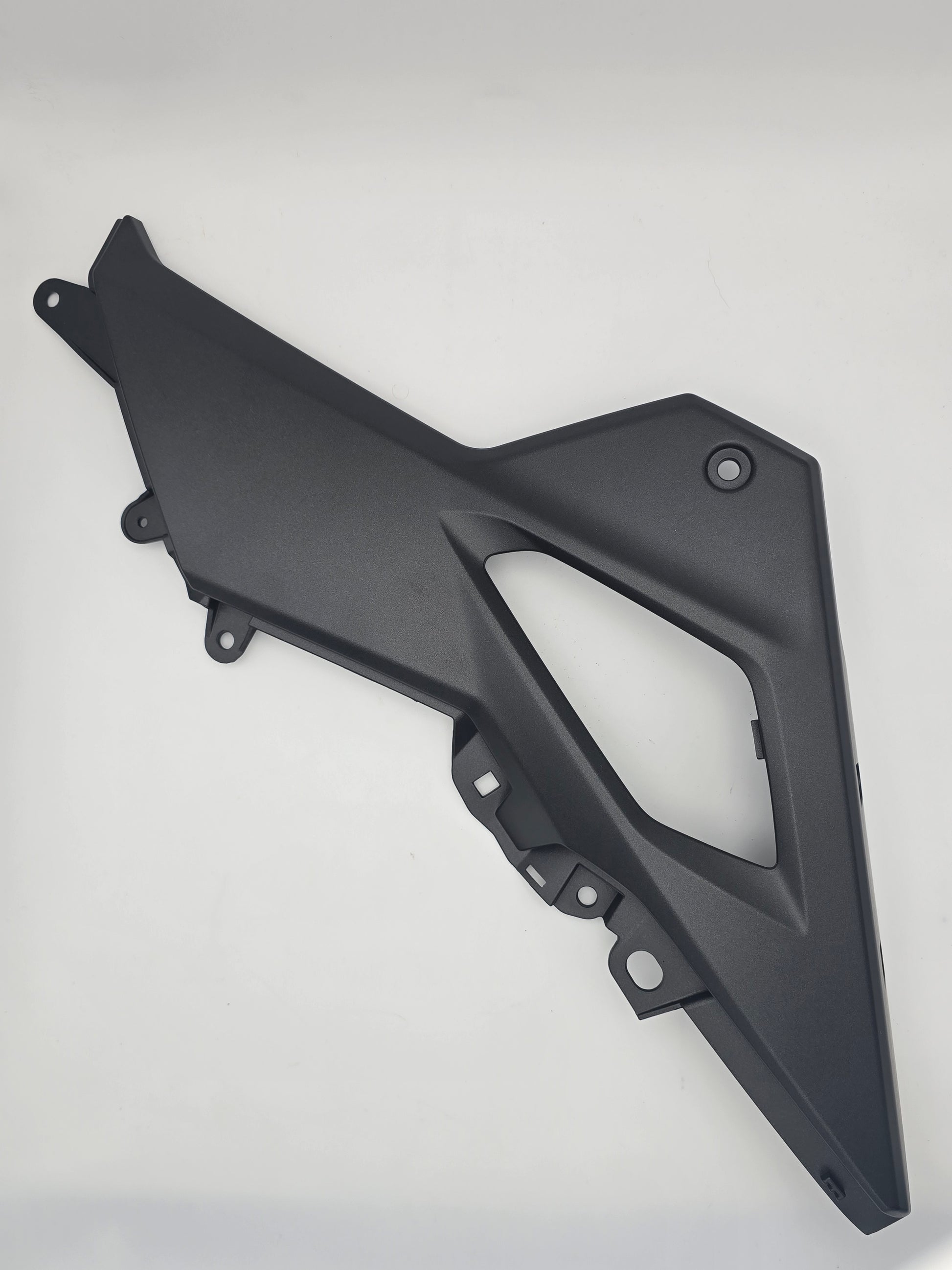 Honda Grom OEM Right Side Cover Grom 2019-2020 Grey Metallic (Open-Box) - Howling Moto