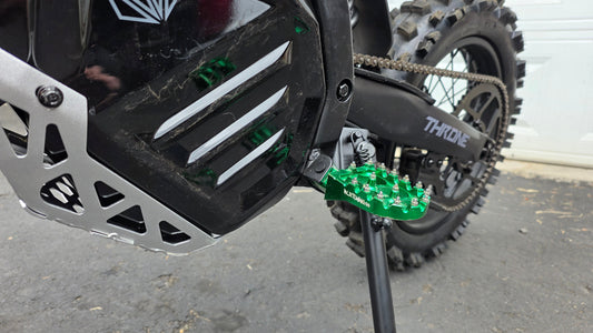 FOOT PEGS FOR STRIKE SHADOW 48v 60v 72v 2026 MODELS BILLET ALUMINUM WITH STAINLESS STEEL TEETH BY BLR TUNING