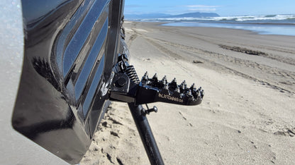 FOOT PEGS FOR STRIKE SHADOW 48v 60v 72v 2026 MODELS BILLET ALUMINUM WITH STAINLESS STEEL TEETH BY BLR TUNING
