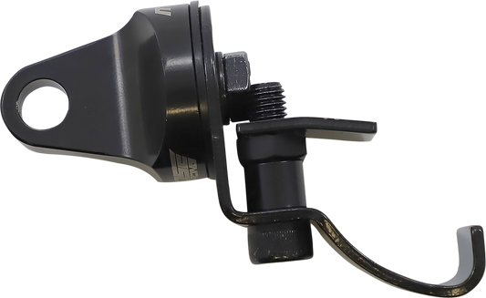 MOOSE OFFROAD Pro Fit Q15-6003D whip flag mount with aluminum clamp, designed for off-road vehicle flag installation