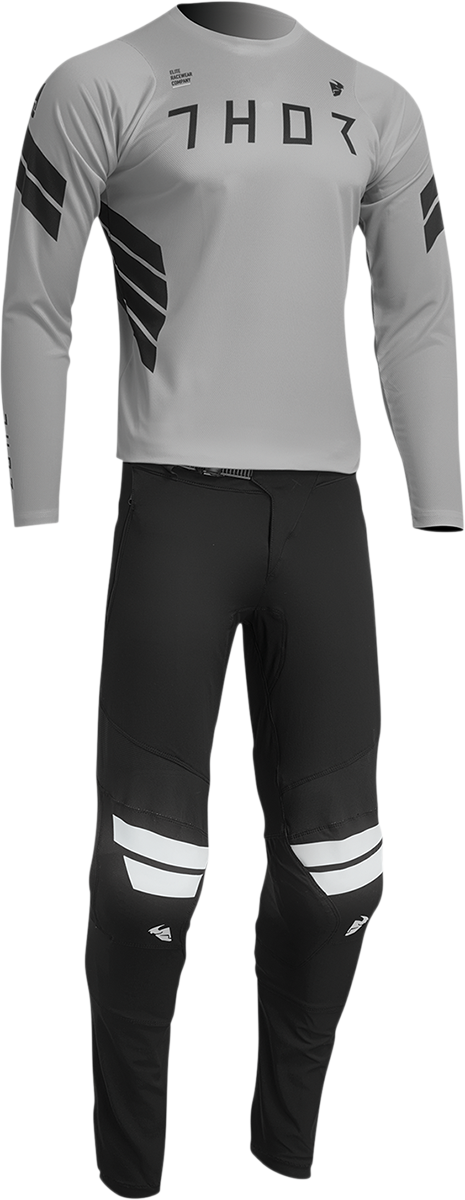 Gray THOR Assist Sting long-sleeve MTB jersey for e-MTB, size small, with breathable fabric and MTB-specific design features.