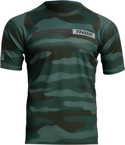 THOR Assist short-sleeve jersey in camo green, model 5020-0023, XL; lightweight cycling jersey with camo print and breathable fabric.
