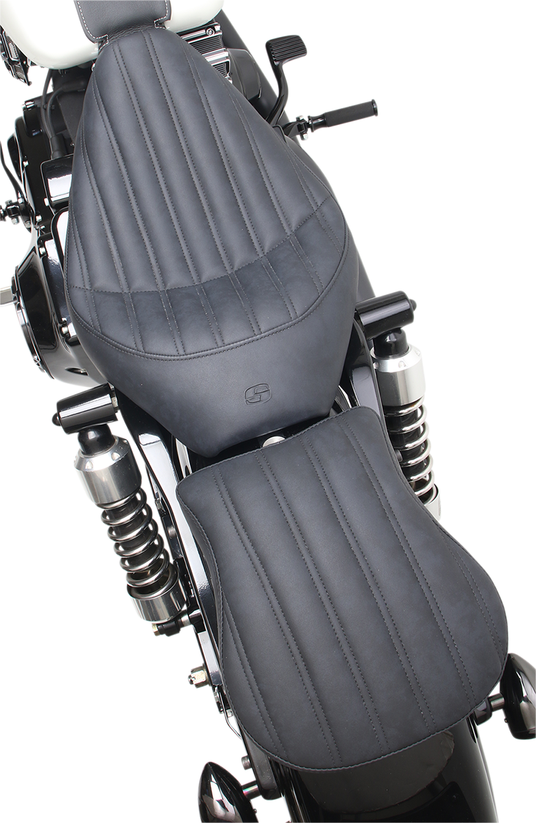 Bill's Exhausts SADDLEMEN Contoured Knuckle Pad for seats, 9-inch size, with ergonomic design and padding for comfort.