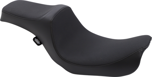 Black Drag Specialties Predator III Slip Stop seat for FLD/FXD motorcycles, featuring comfortable design and durable materials.