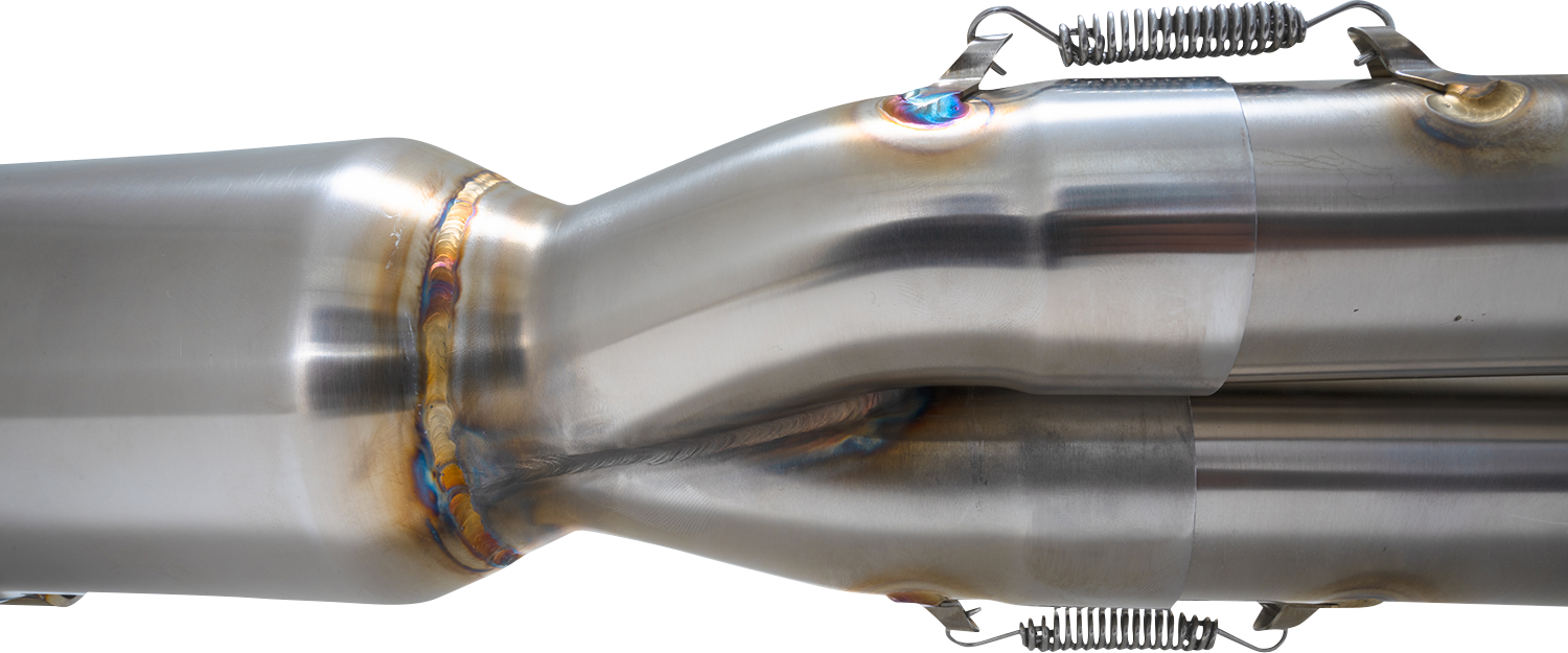 VANCE & HINES Hi-Output RR Exhaust System for motorcycles, showing the sleek chrome finish and dual exhaust pipes.