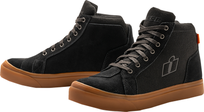 Black ICON Carga CE™ boots by Bill's Exhausts in US 8.5, featuring sturdy leather and protective design for motorcycle riding.