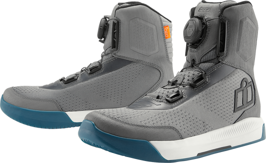 ICON Overlord Vented Boots in gray, US size 7, featuring a sturdy design and ventilation panels for comfort.
