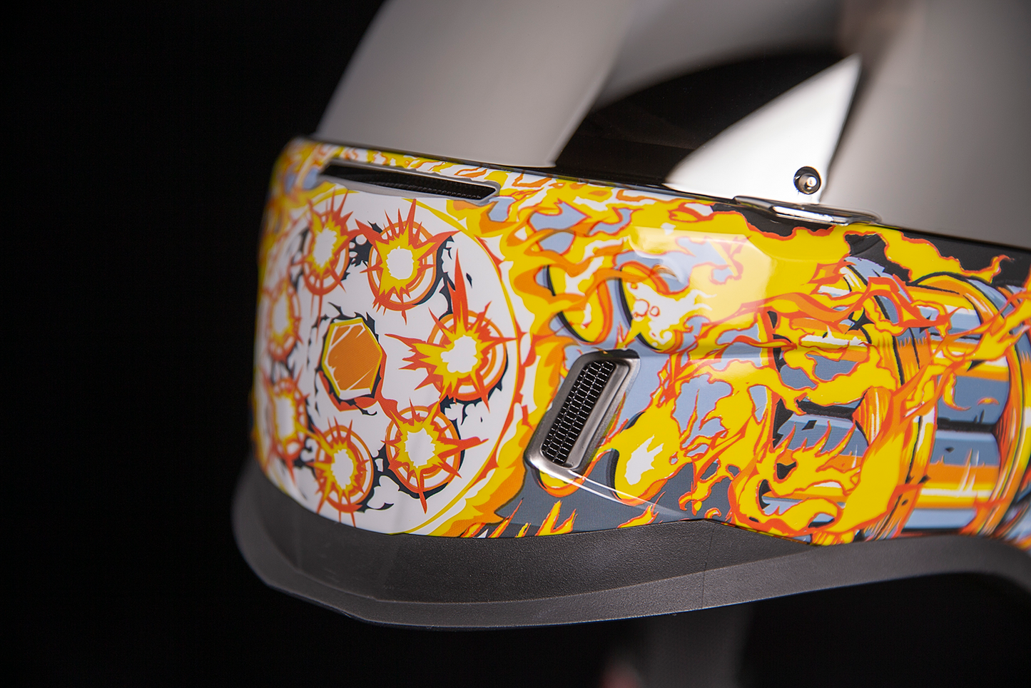 Icon Airform Warthog helmet in XS size, featuring a sleek design and vibrant graphics, suitable for motorcycle riding.