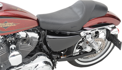 Bill's Exhausts Saddlemen Americano Smooth Seat XLC 807-03-0924 for motorcycle, featuring a sleek, padded leather design.