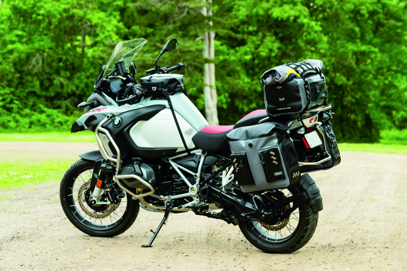 Kuryakyn Torke 7L dry tank bag with backpack straps, waterproof motorcycle storage bag on bike fuel tank