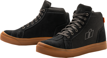 Black ICON Carga Boots with genuine leather upper and D30® ankle inserts, size US 9, showcasing rugged hiking boot style.