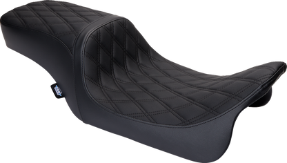 Drag Specialties Predator 2-up seat for Harley FL bikes, featuring a vinyl cover and durable construction.