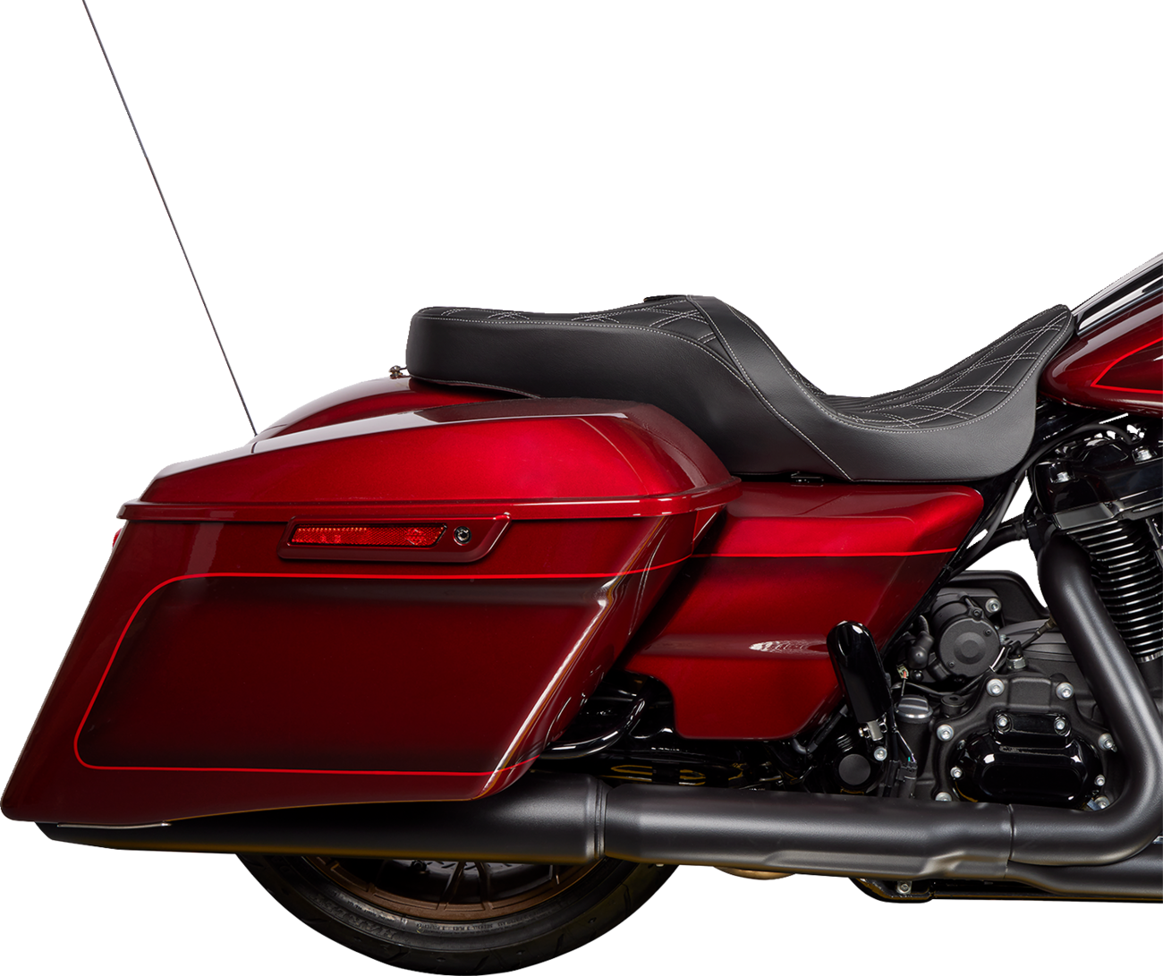 Harley FLH Drag Specialties Freedom Seat with vinyl cover and double diamond silver stitching, designed for 2009-2023 models.