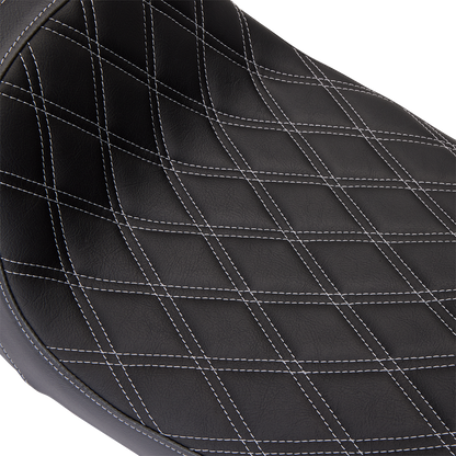 Drag Specialties Predator 1Up Seat with vinyl cover and silver diamond stitching for Harley FLH 2008-2023, part #08011489.