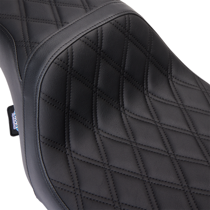 Harley FLH motorcycle with DRAG SPECIALTIES SEATS Predator 1Up Seat in black vinyl with double diamond stitching.