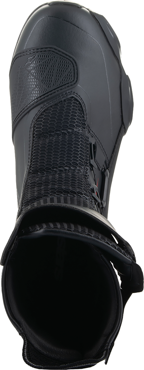 Alpinestars SP-X BOA motorcycle boots in black with advanced protection and comfort, EU size 45, featuring secure BOA closure system.