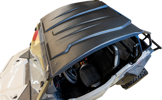 Durable Moose Offroad UTV roof made of one-piece polyethylene with UV stabilizers, providing reliable protection for off-road vehicles.