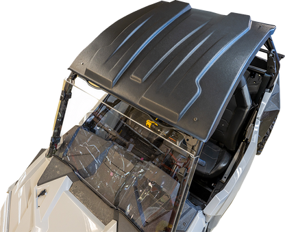 Durable Moose Offroad UTV roof made of one-piece polyethylene with UV stabilizers, designed for off-road UTVs.