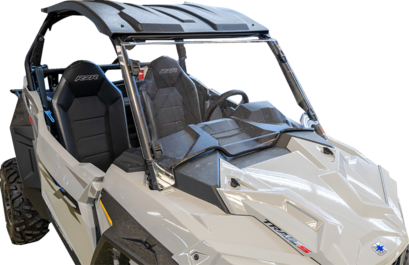 Durable Moose Offroad UTV roof made of one-piece polyethylene with UV stabilizers, designed for off-road utility vehicles.
