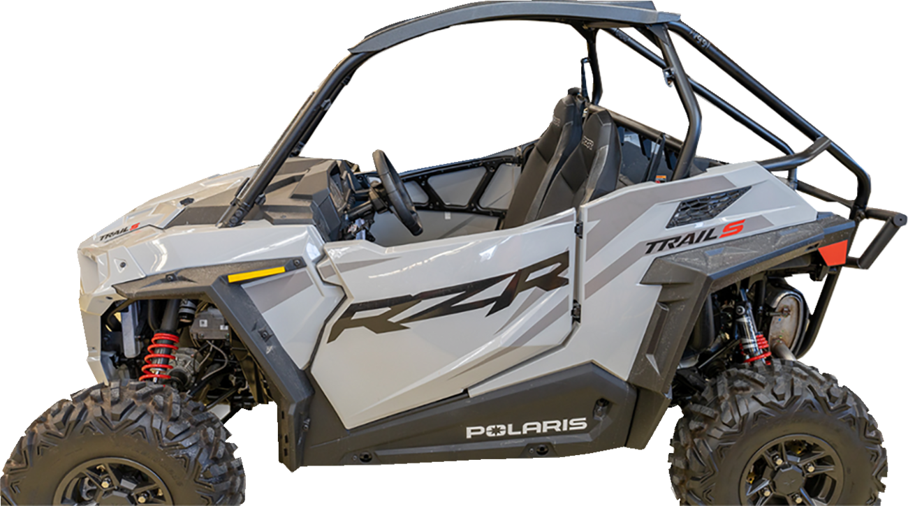 Durable Moose Offroad UTV roof made of one-piece polyethylene with UV stabilizers, designed for offroad utility vehicles.