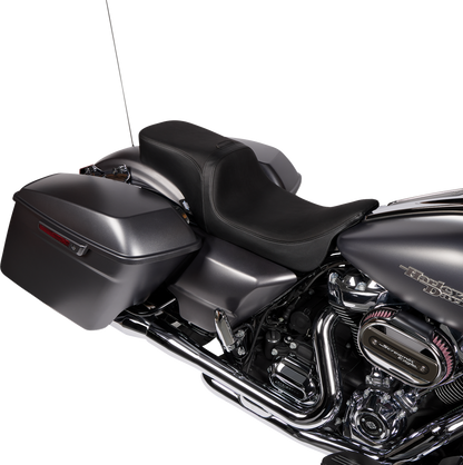 Drag Specialties Predator 2-Up motorcycle seat with smooth vinyl cover, designed for FLH/FLTR models 2008-2024.