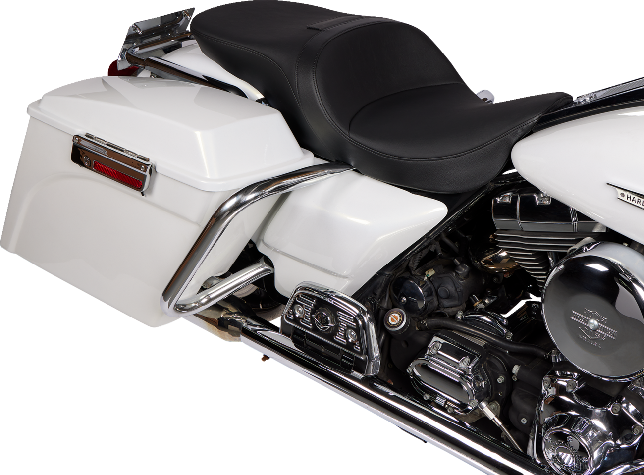 Drag Specialties Freedom Seat for Harley FLH 1997-2007, smooth vinyl motorcycle seat with comfortable design