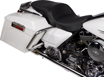 Drag Specialties Freedom Seat for Harley FLH 1997-2007, smooth vinyl motorcycle seat with comfortable design