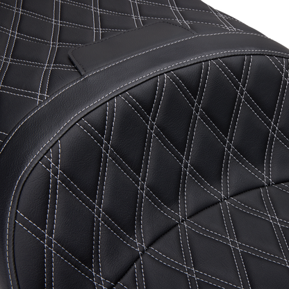 Drag Specialties Freedom Seat for Harley FLH 1997-2007 with vinyl cover and double diamond silver stitch, motorcycle seat.