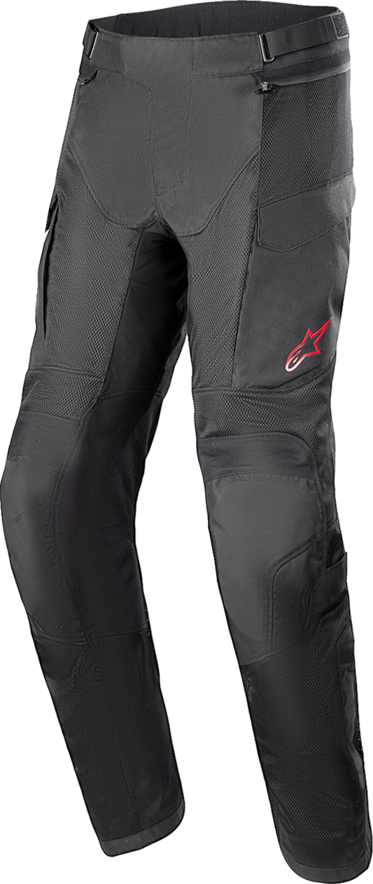 Alpinestars Andes Air Drystar® motorcycle pants in black, size XL, with reinforced knee armor and aerodynamic design.