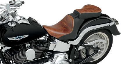 Bill's Exhausts Saddlemen Pillion Pad Lariat brown seat for motorcycle, with padded comfort and stylish leather finish.