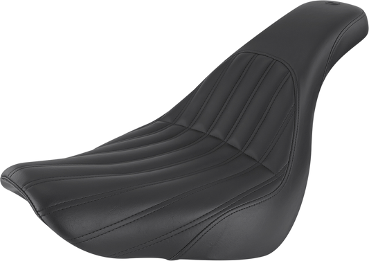 Black SADDLEMEN Profiler Knuckle Seat for motorcycles, featuring ergonomic design and durable leather upholstery.