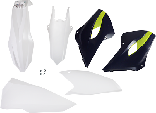 Acerbis standard replacement body kit for OEM '16 motorcycle, featuring sleek body panels in a natural stance.
