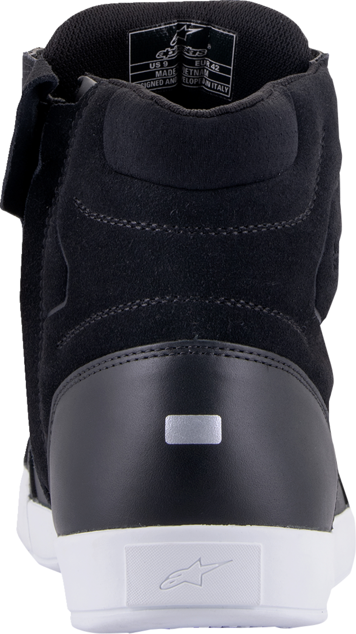 Alpinestars Chrome waterproof shoes in black and white, US 13, featuring sturdy design and sleek style.