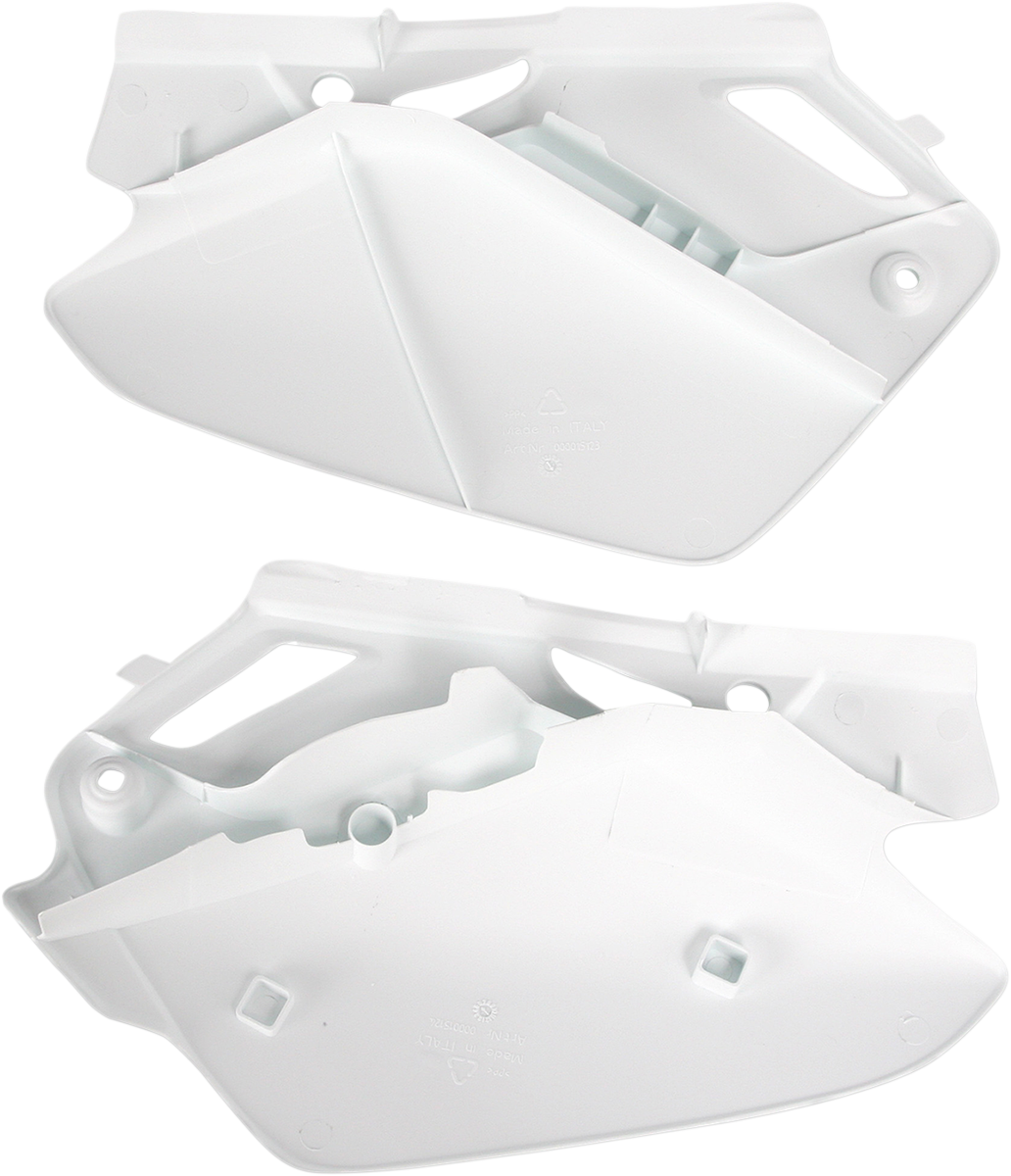 White Acerbis side panels for motorcycle body, featuring the 2043280002 model, designed for a sleek fit and fresh appearance.