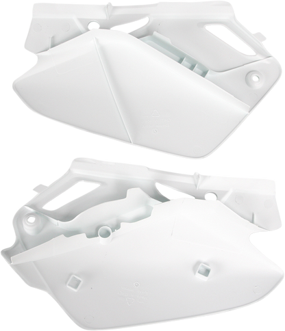 White Acerbis side panels for motorcycle body, featuring the 2043280002 model, designed for a sleek fit and fresh appearance.