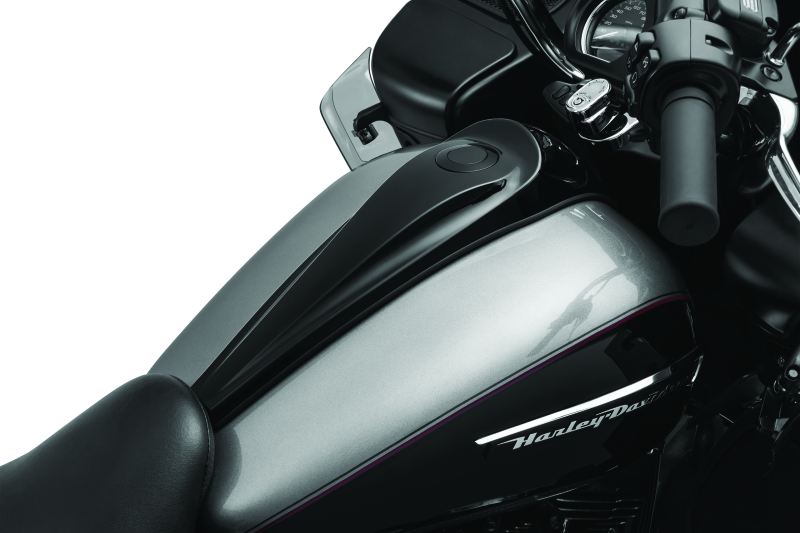 Kuryakyn Smooth Dash Console for Harley Davidson 2008-2009 models, part number 5689, showing the sleek motorcycle dashboard accessory.