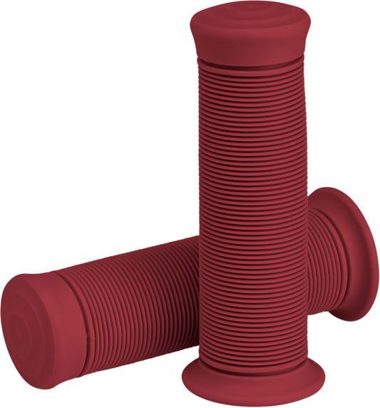 BILTWELL Kung Fu motorcycle grips in Oxblood, 7/8 inch size, with textured rubber surface for enhanced grip and style.