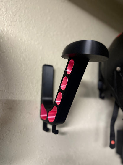 Motorcycle Helmet Wall Mount - Howling Moto