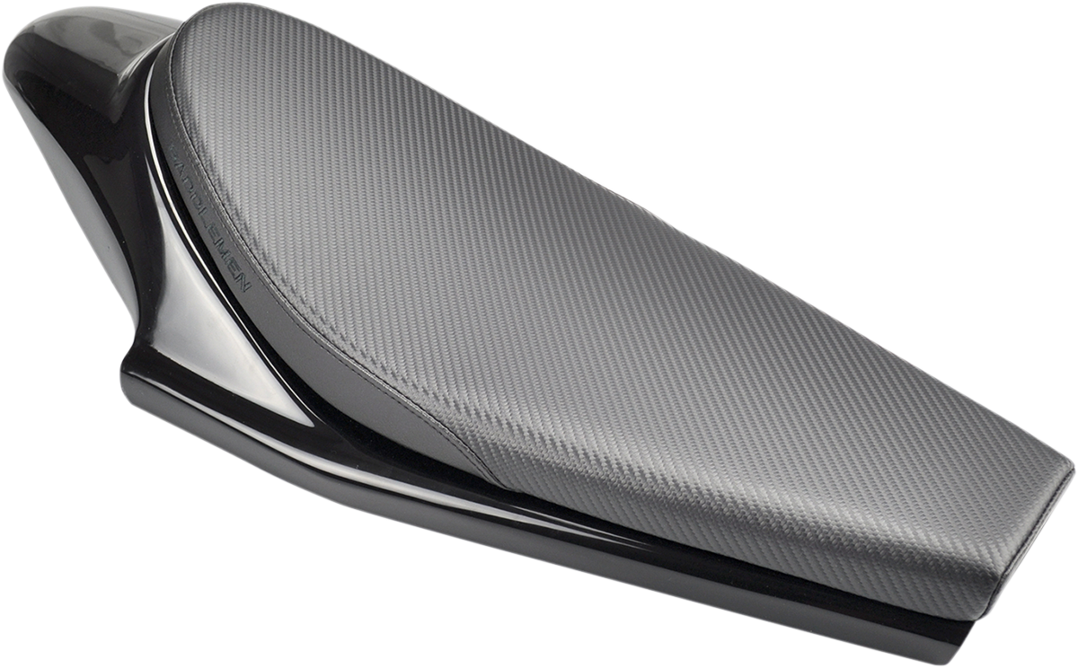 Bill's Exhausts SADDLEMEN Carbon Fiber Timber Seat Z4220 for motorcycle, featuring sleek carbon fiber and timber design details.