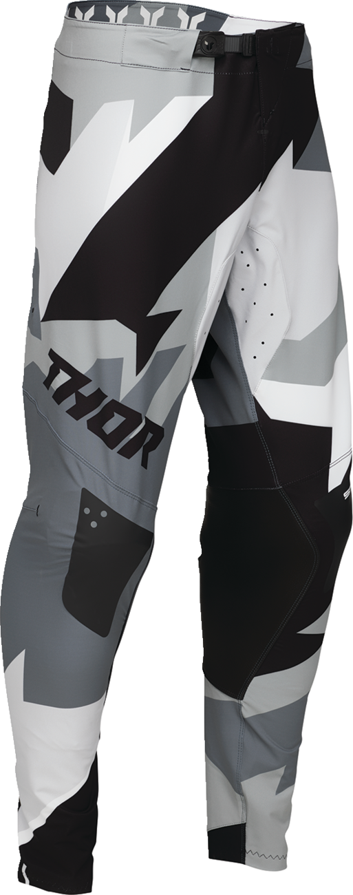 THOR Sportmode Brave Pants US 34 lightweight athletic riding trousers with durable features and a sleek design.