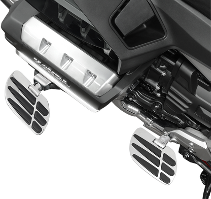 Bill's Exhausts SHOW CHROME GL18 21-356 engine driver board with chrome finish, featuring detailed circuit and connection components.