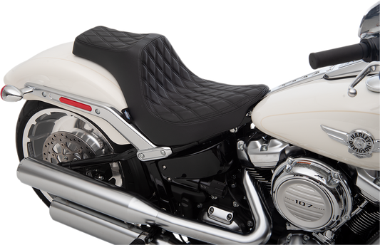Drag Specialties Predator III double diamond motorcycle seat with black stitching for FLFB/S 2018-2025, rear view showing stitching details.