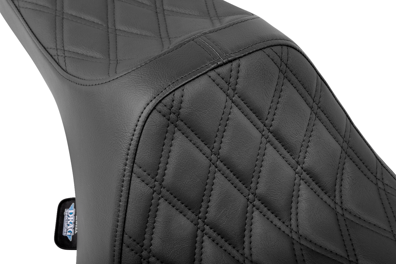 Drag Specialties Predator III black seat for FLT/FLH 2023-2024, double diamond design on motorcycle seat.