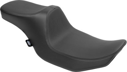 Drag Specialties Predator III 2-up seat for FLT/FLH motorcycles, smooth vinyl finish, model 4690A, 2023-2024.