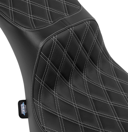 Performance Predator 2-up seat with vinyl cover for Harley FL models 2000-2017 from Drag Specialties Seats.