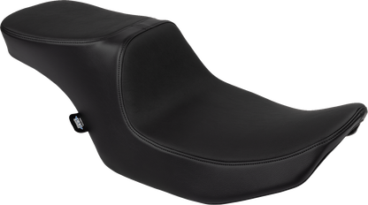 Drag Specialties Predator 2-up seat with smooth vinyl, designed for FLTR/FLHX 2023-2024 motorcycles, without backrest.